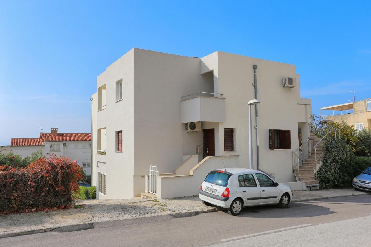 Apartments with a parking space Makarska - 5984 Zewnętrze zdjęcie